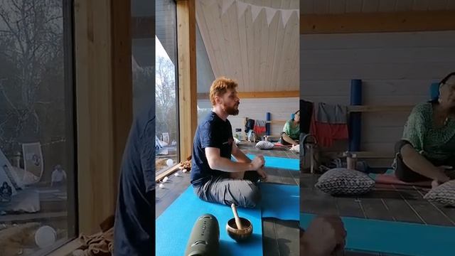 Есть расслабление - нет проблем (На Досках с гвоздями Садху) смотреть онлайн