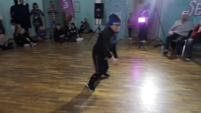 БАТЛ SERGIEV CUP 2022 - BREAK DANCE 22 смотреть онлайн