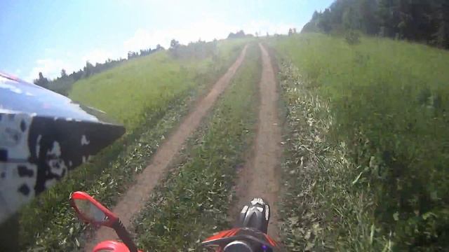 Деревенские на IRBIS TTR 250R TTR 125 на кроссовой трассе смотреть онлайн