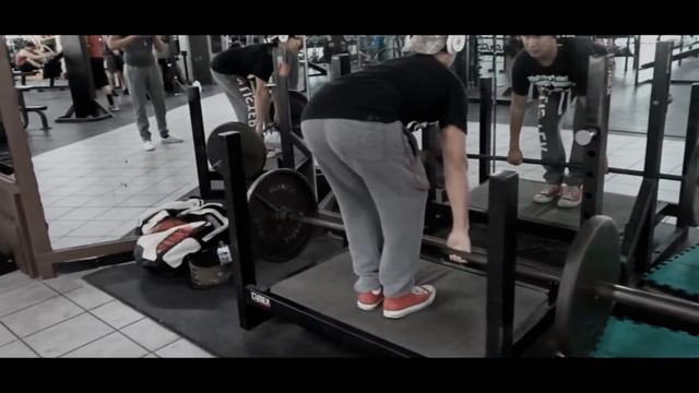Back On YouTube | 130 lb. B.W | New PR смотреть онлайн