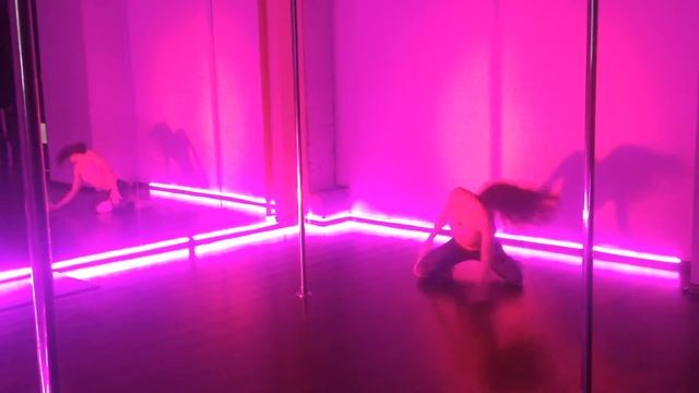 Exotic Pole Dance - Lida Green (Moscow) #poledance смотреть онлайн