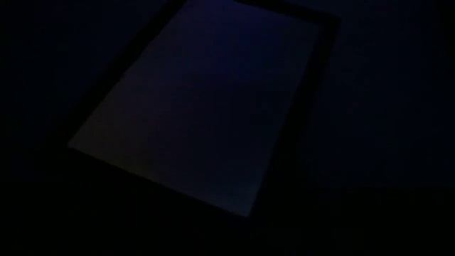 Glow-эффект экрана DEXP Ursus 10XW смотреть онлайн