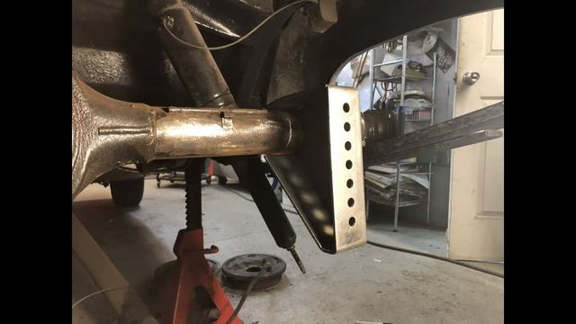 Fearless Ford Falcon 1963 Transformation - Pt. 3 - Rear Suspension & Panhard Bar смотреть онлайн