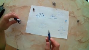 Как проверить транзистор без прибора с помощью лампочки и батарейки.