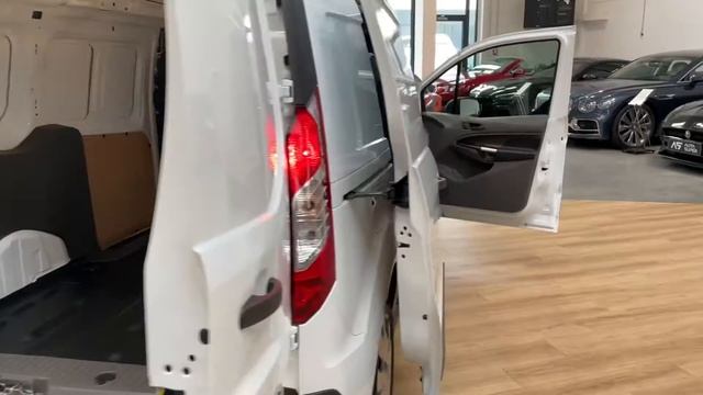 Ford Transit Connect - 1.5 EcoBlue*88kW*A/C*CZ смотреть онлайн