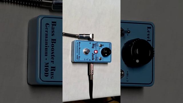 BASS boost - RUS / JP-0622-B / Bass booster Germanium GE transistor смотреть онлайн