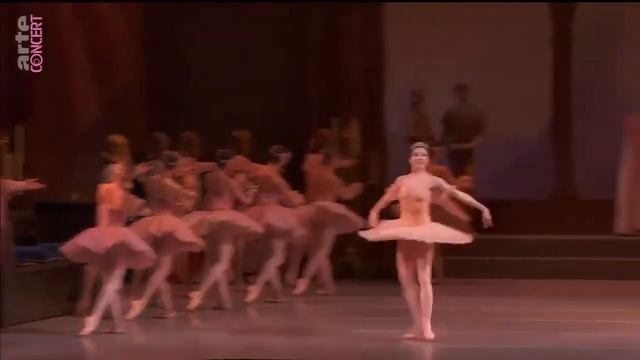 Viktoria Tereshkina, Pizzicato, "Raymonda" / Виктория Терёшкина, Пиццикато, «Раймонда» (2018) смотреть онлайн