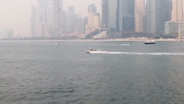 Dubai Marina Beach and Ain Duabi | Dubai beach view | Aid Dubai 2020 #dubai best place for tourists смотреть онлайн