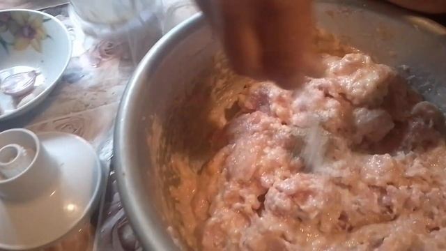 Как мы готовим котлеты(по нашему) смотреть онлайн