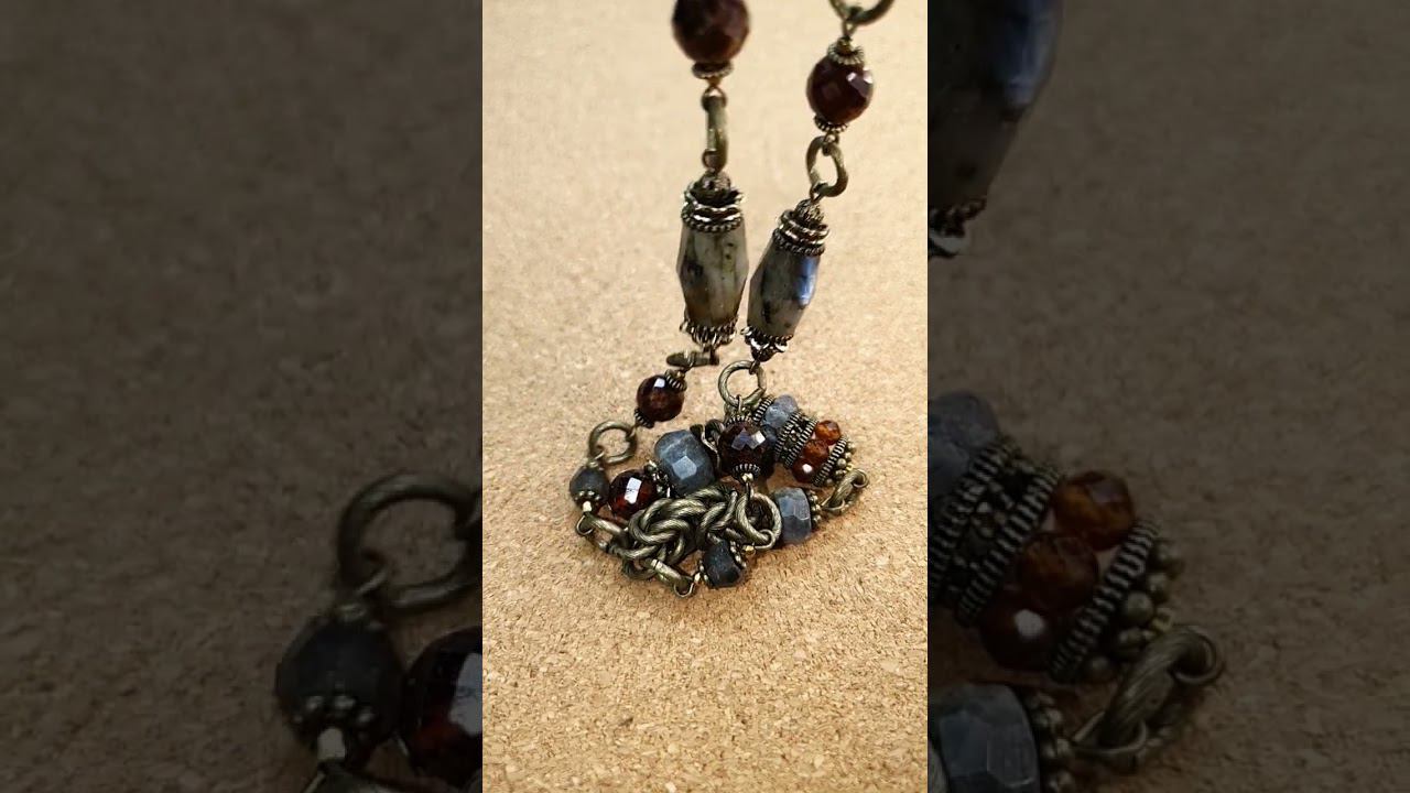 Лабрадор, гессонит и византийское плетение смотреть онлайн