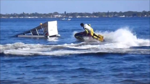 Michael Ratti freestyle at Kaotik/ProHydro-X party смотреть онлайн