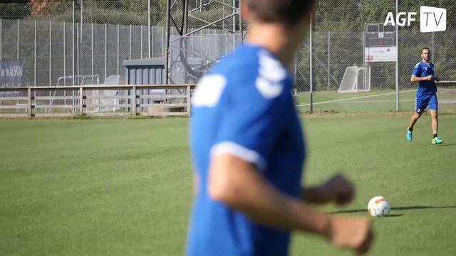 Backman & Spelmann: Vi skal ville det mere end AaB смотреть онлайн