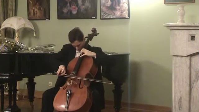 Eugene Prokoshin plays Sarabande from the 5th Suite for cello solo by J.S. Bach. BWV 1011. смотреть онлайн