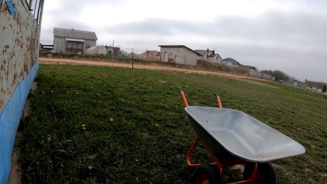 СТРОИТЕЛЬСТВО ДОМА ИЗ ГАЗОСИЛИКАТА ЧАСТЬ 2,КЛАДКА БЛОКА "ЗАБУДОВА" НА КЛЕЙ. смотреть онлайн