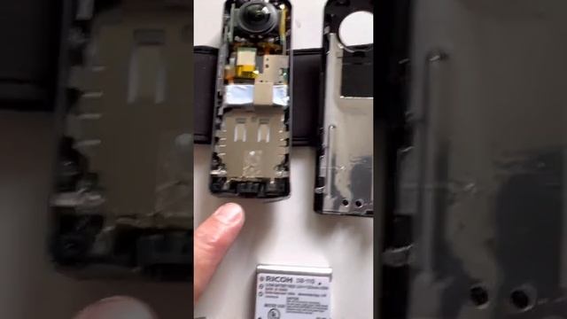 Ricoh Tetha s z1 battery replacement / battery exchange смотреть онлайн