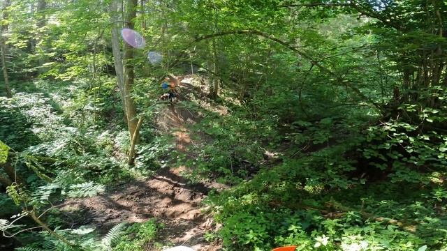 РУКИ БАЗУКИ ВЕРНУЛИСЬ В ЭНДУРО | НОГА НЕ ВЫШЛА | ЛЕТАЮЩИЕ МОТОЦИКЛЫ | ENDURO V KAIF смотреть онлайн