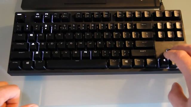 Игра в змейку на клавиатуре (Playing Snake with keyboards) смотреть онлайн