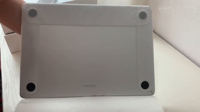 Apple M2 MacBook Air Silver Unboxing | Vlog