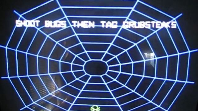 Wells Gardner 6100 XY Monitor Black Widow Attract Mode смотреть онлайн