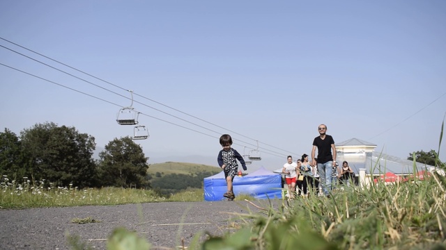 Hayastanum 2018 Emil