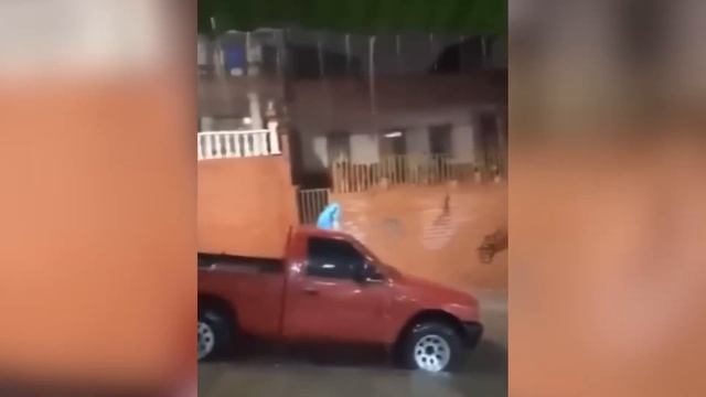 Они Не Знали, Что Их Снимает Камера, и Сделали Это смотреть онлайн
