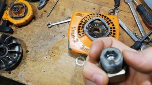 Снятие маховика (магнита) с бензопилы Урал 2