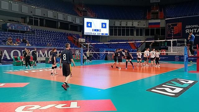 Бронзовая лига корпоративного турнира | Финал | "Стоматологи" - "Овощебаза". 3-й сет.