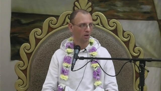 Джива Госвами дас - 2023.11.18 - ЧЧ Мадхья-лила, 6.90-92 смотреть онлайн