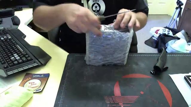 UnBoxing Video of the Kingston 240Gb ssd and the Asus DVD-rw смотреть онлайн