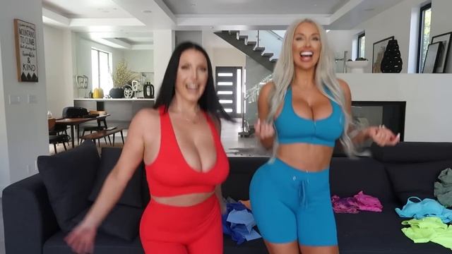 Trying on workout clothes Ft. Angela White ! смотреть онлайн