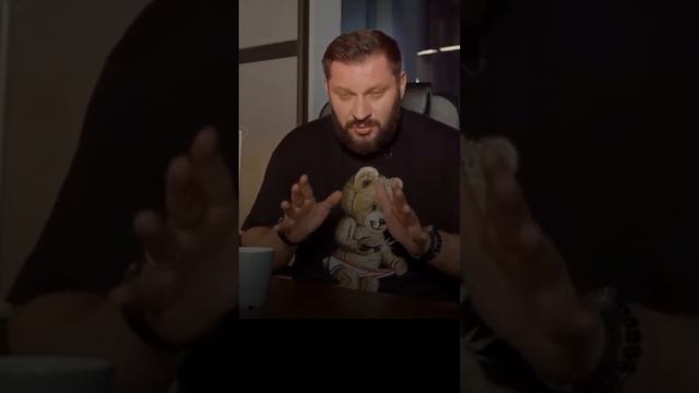 Что ПЕРВОЕ видят мужчины в женщине смотреть онлайн