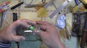 Как ПРИКЛЕИТЬ МЕТАЛЛ  К СТЕКЛУ. Клей с УФ ЗАТВЕРДИТЕЛЕМ