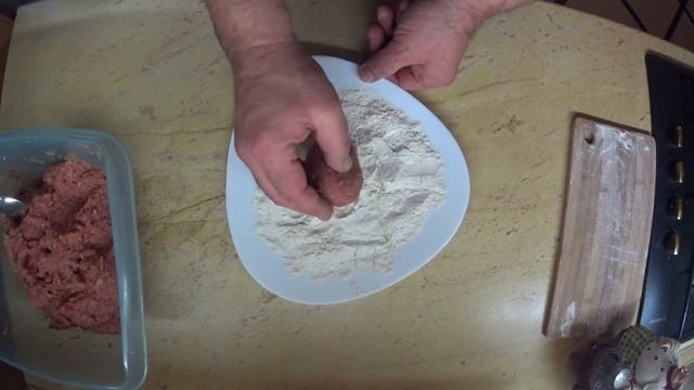 Как приготовить КОТЛЕТЫ.Правильно пожарить Котлеты. смотреть онлайн