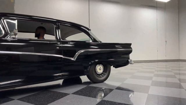 1957 Ford Custom Tudor Sedan for sale | 7111-ATL смотреть онлайн