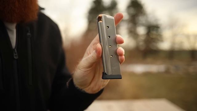 Dan Wesson Specialist 1911 First Shots: Full of Surprises смотреть онлайн
