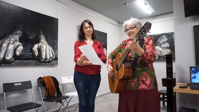 Марина Мартынова. Песня "Собратьям" смотреть онлайн