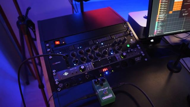 One of the best amps I've ever tried | REDSEVEN D100PRE смотреть онлайн
