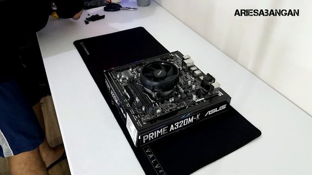 AMD RYZEN 3 3200G FT. ASUS PRIME A320M-K FT. KEYTECH T3000 смотреть онлайн