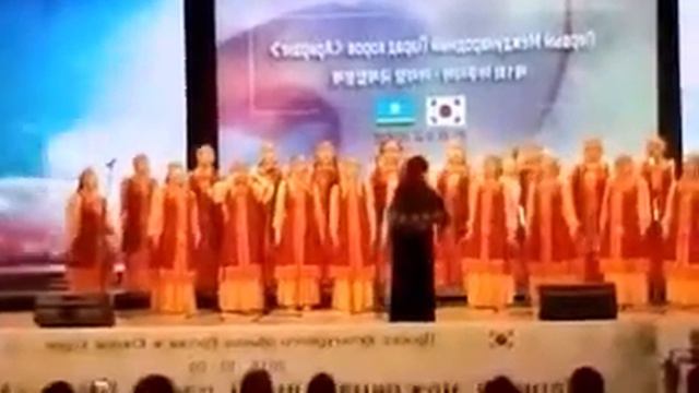 хор "Дьүрүскэн Оһуор", РС(Я), г. Якутск, кат.Л2, якутская народная песня "Бырастыылаһыы" (Проводы) смотреть онлайн