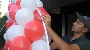 Арка на каркасе секциями  из воздушных шаров (Arch on the frame sections from balloons)