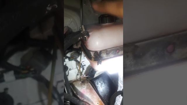 пенится антифриз не эмульсия смотреть онлайн