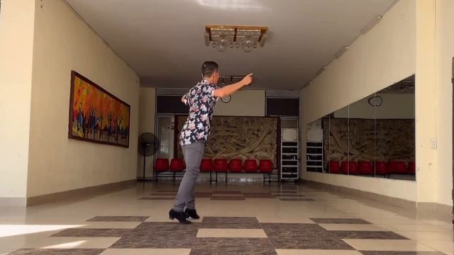 4 BƯỚC CƠ BẢN CỦA SAMBA - Whisk, Botafogo, Volta, Stationary / Tự Học Khiêu Vũ смотреть онлайн