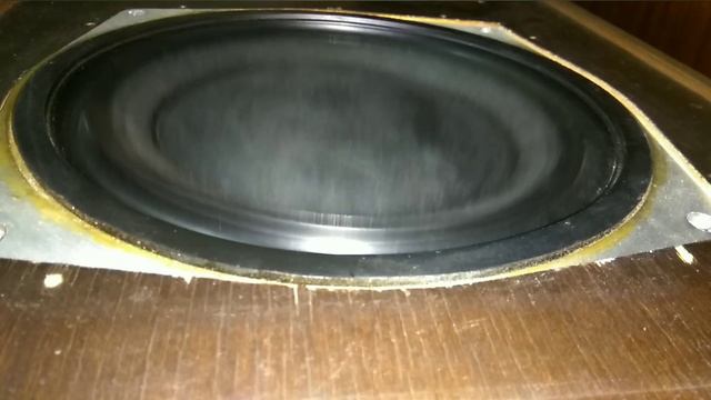 Vintage Soviet Subwoofer Radiotehnika S90 75GDN-1-8 (8ohm) Made in the USSR смотреть онлайн