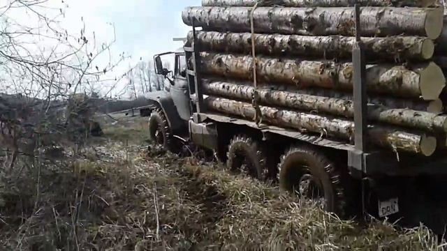 Лесовоз утонул по мосты смотреть онлайн