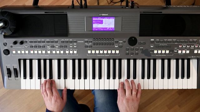 Veter Zadremal played live on Yamaha PSR s670; Ветер задремал - Электроклуб (Cover) смотреть онлайн