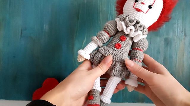 Вязальный влог. Сдала игрушки в магазин. Вяжу Пенивайза, зайку и много сердечек смотреть онлайн