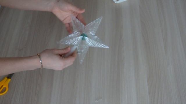 Сходила в Fix Price и полностью нарядила елку на 550 рублей