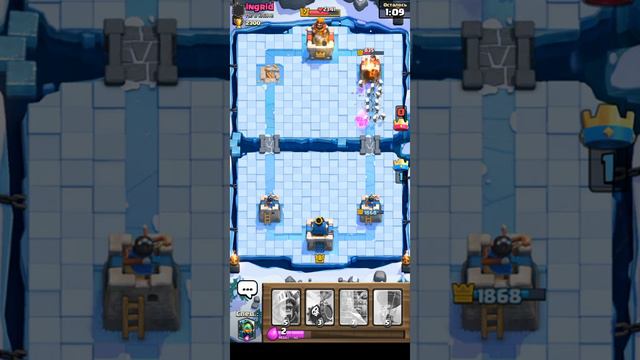 Я дошёл до ледяного Пика играю в Clash Royal смотреть онлайн