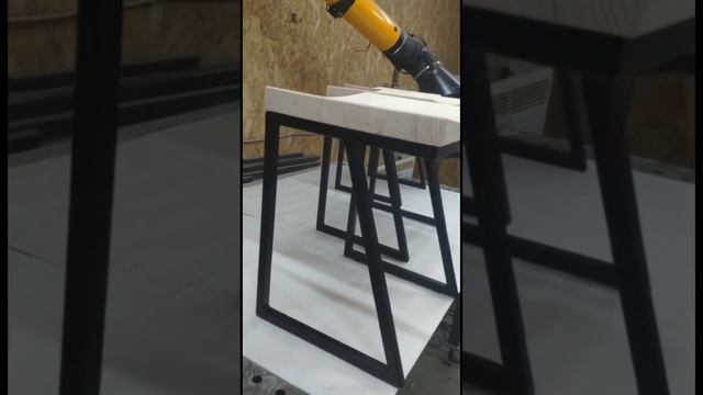 Изготовление стульев лофт,металл и дерево #мебель #мебельназаказ #лофт #столярка #мебельлофт смотреть онлайн