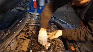 Замена прокладки крышки клапанов MITSUBISHI LANCER X